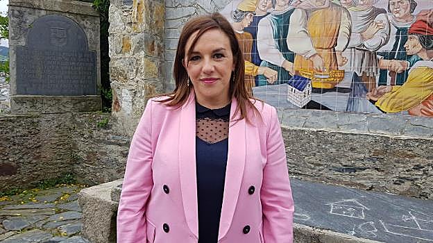 La candidata de Foro Valdés, Carmen Rodríguez. 