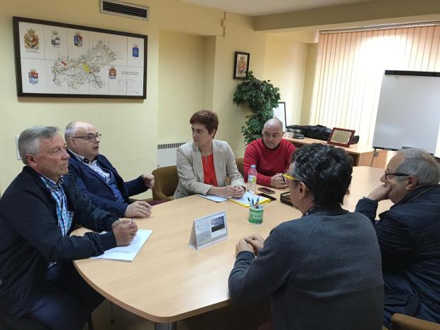 Ciudadanos mantuvo ayer un encuentro con directivos de la Ucayc. 