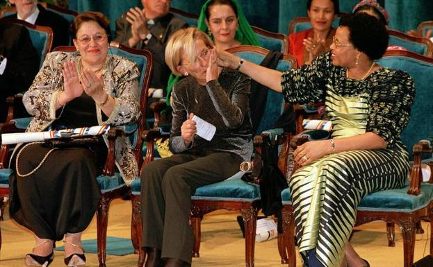 Graça Machel, en el Teatro Campoamor, el la entrega de los premios. 