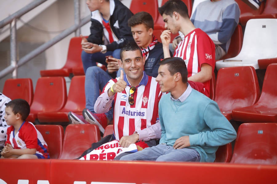 Fotos: ¿Estuviste en el Sporting - Albacete? ¡Búscate!