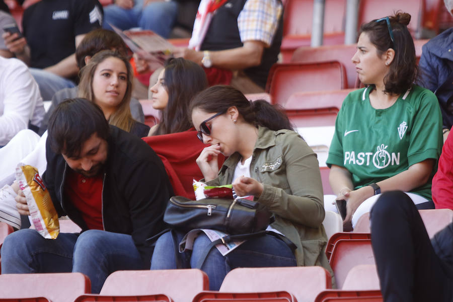 Fotos: ¿Estuviste en el Sporting - Albacete? ¡Búscate!