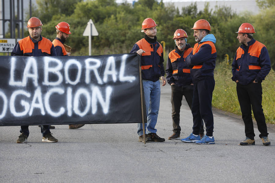 Mañana se cumplirá un mes desde que los trabajadores de Tuinsa Norte iniciaron un encierro en las instalaciones que esta empresa