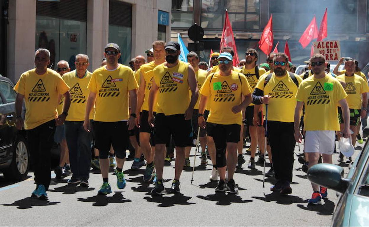 Los trabajadores de Alcoa en la subida de EL Rabizu