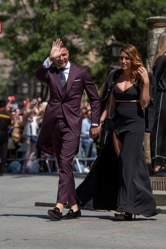 Fotos: Así han sido los looks de los invitados a la boda de Sergio Ramos y Pilar Rubio