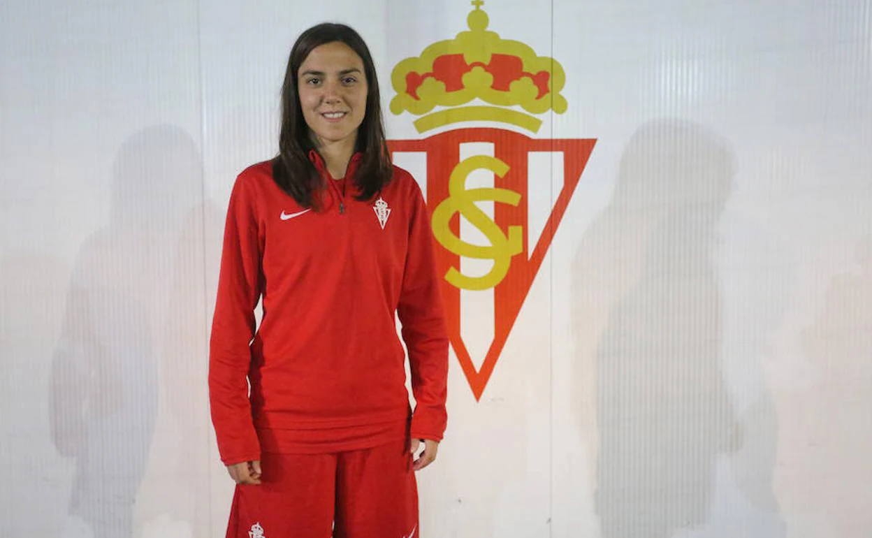 Candy Fernández, capitana del Sporting, se despide del club.