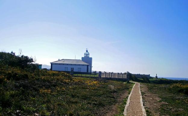 El faro del Cabo Busto.