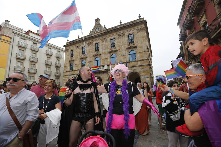 Desfile del Orgullo en Gijón.