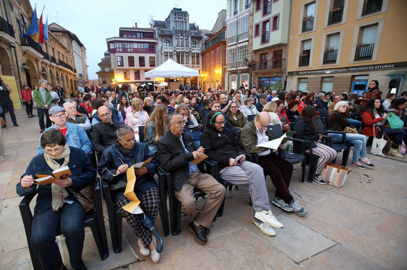 Hasta el 28 de agosto se proyectará veinte películas. Este martes arrancó el ciclo con 'Vacaciones en Roma' 