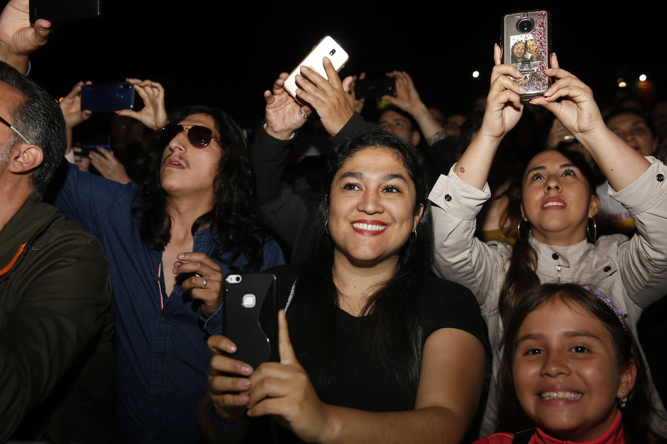  ¡Búscate en entre los asistentes al recital que tuvo como escenario el festival Metrópoli!
