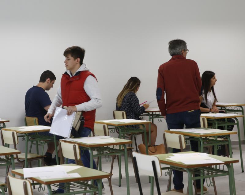 948 estudiantes -un 58% chicas y un 42% chicos- se examinarán desde este martes y hasta el jueves en la convocatoria extraordinaria de la Evaluación de Bachillerato para el Acceso a la Universidad 