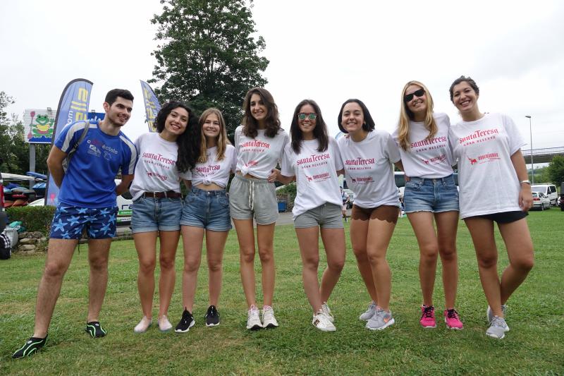 Más de un millar de opositores a MIR de toda España se han tomado un respiro para participar en la edición más multitudinaria del Descenso del Sella de cuantas ha organizado el colectivo de estudiantes.