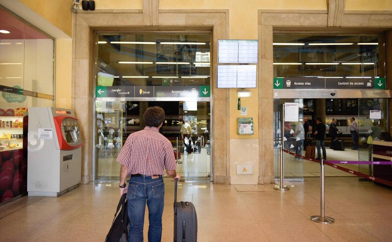 Tercer día de cancelaciones masivas en Feve por falta de repuestos