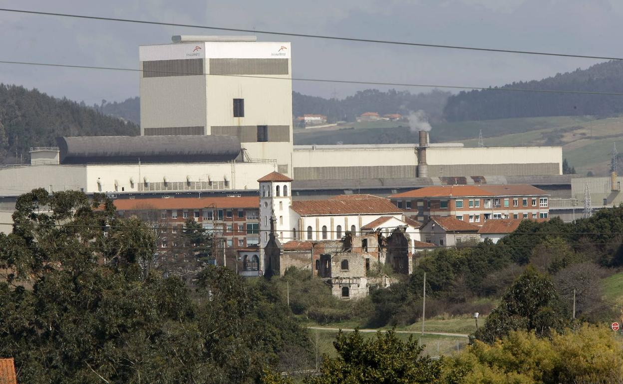 Instalaciones de ArcelorMittal en Trasona.