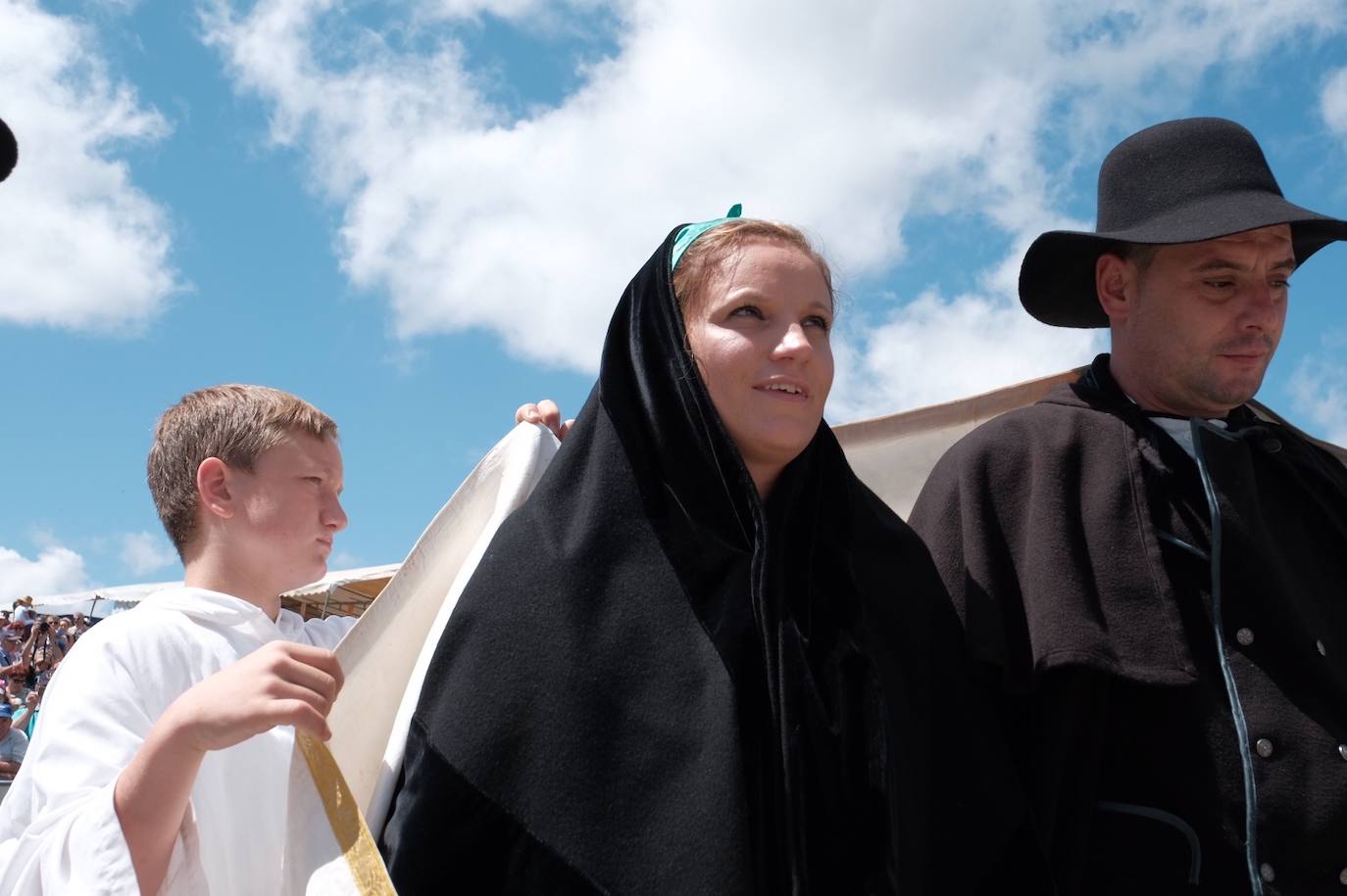Un año más hubo boda vaqueira como manda la tradición