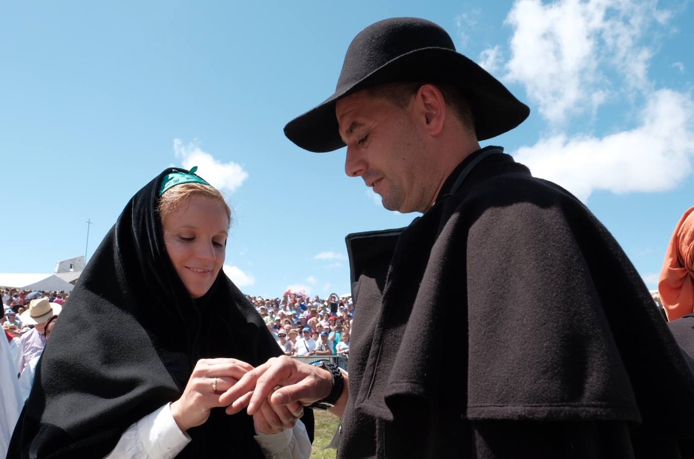 Un año más hubo boda vaqueira como manda la tradición