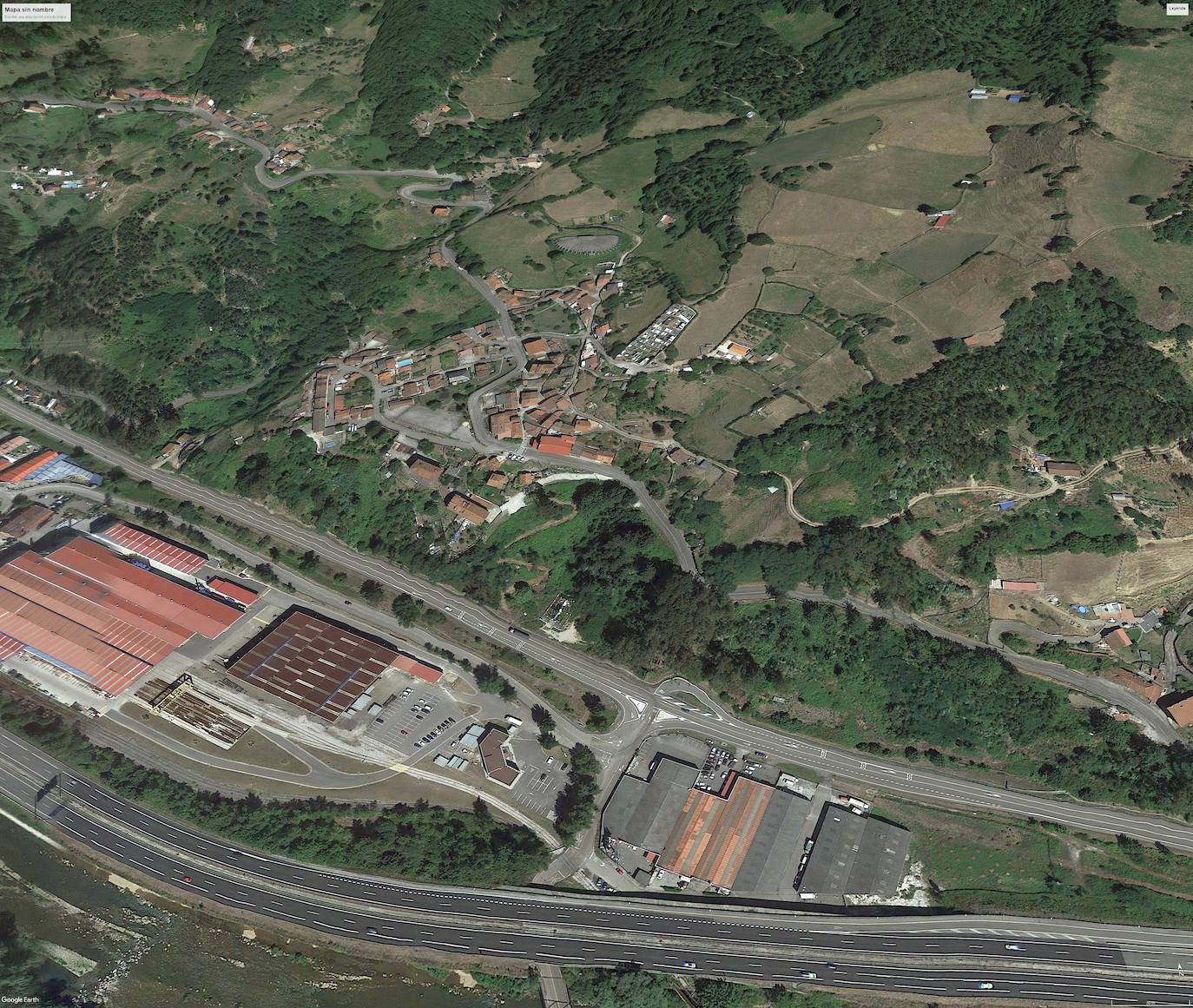 Mieres. La llegada al polígono industrial Fábrica de Mieres se hace desde la N-630 con unos desvíos que entrañan riesgo; también se plantea una glorieta.