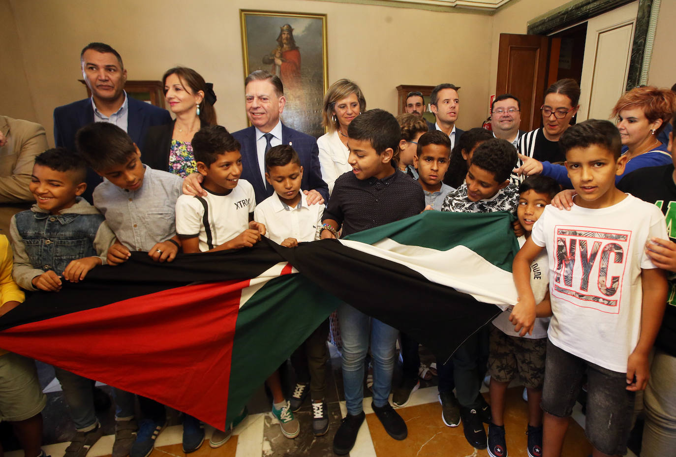 Fotos: Oviedo recibe a los niños saharauis participantes en el programa &#039;Vacaciones en paz&#039;