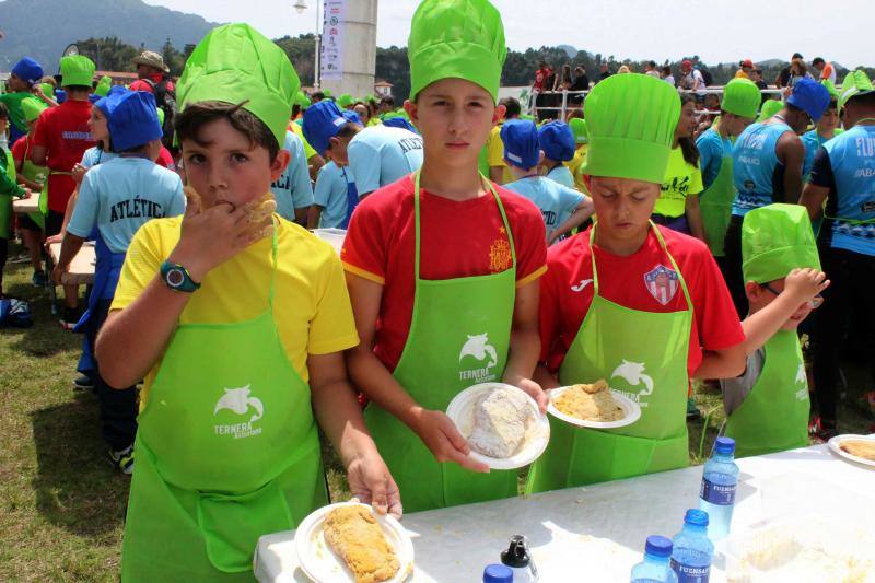 Cientos de niños tomaron parte en el Mini Sella, en el que será un aperitivo de la prueba grande que se celebrará el próximo sábado. 