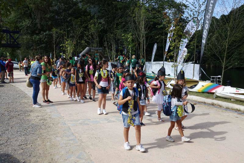 Cientos de niños tomaron parte en el Mini Sella, en el que será un aperitivo de la prueba grande que se celebrará el próximo sábado. 