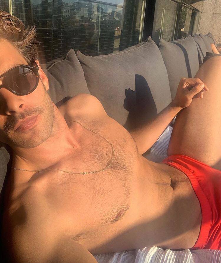 El actor y modelo Jon Kortajarena