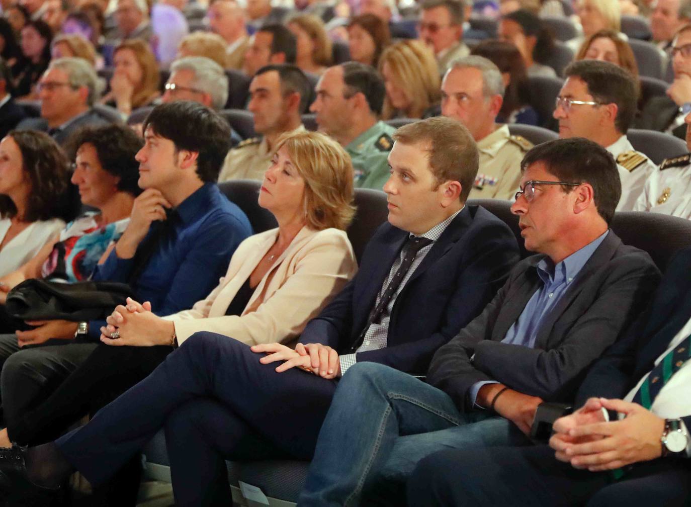 La ministra de Sanidad, Consumo y Bienestar Social, María Luisa Carcedo, ha inaugurado la 63 Feria de Muestras de Asturias, que se celebra en el recinto Luis Adaro de Gijón. Participaron en el acto, además, el presidente del Principado, Adrián Barbón; la alcaldesa de Gijón, Ana González, y el presidente de la Cámara de Comercio de Gijón, Félix Baragaño.