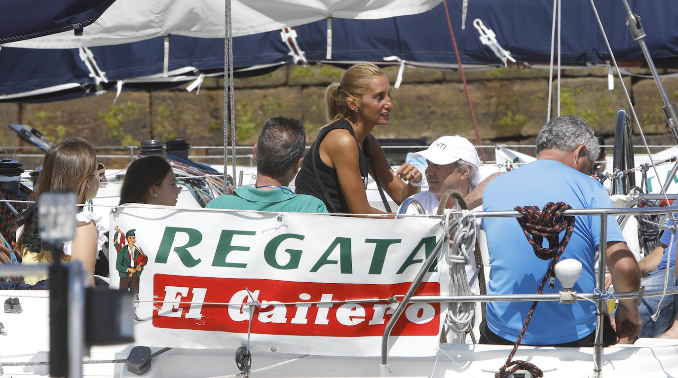 La flota de cruceros tomó a primeras horas de la tarde de este jueves la salida en Santander y puso rumbo al Puerto Deportivo de Gijón, al que llegaron las primeras embarcaciones de madrugada.