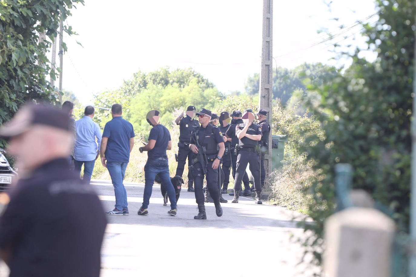 Fotos: Macrooperación policial contra el tráfico de drogas en Avilés