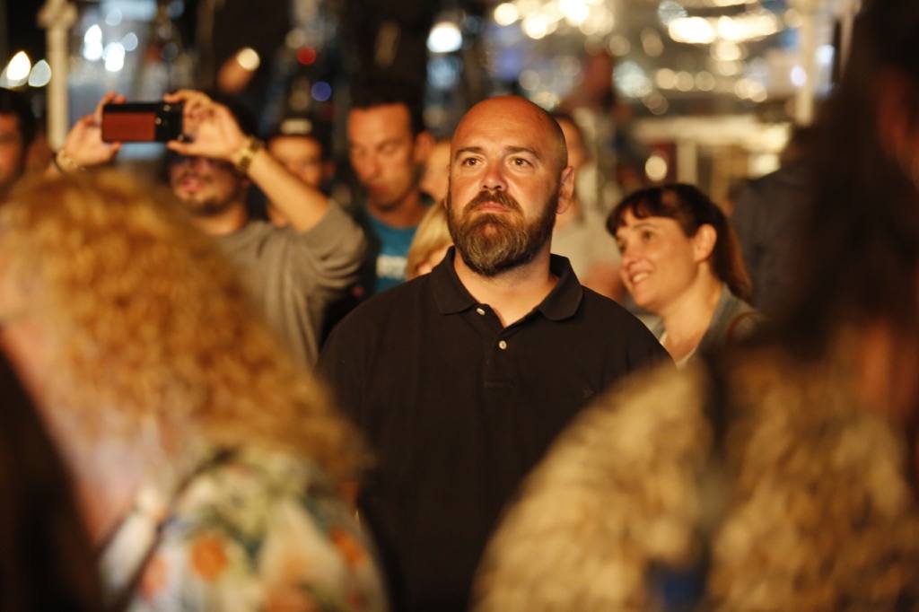 La banda, que ocupa un hueco privilegiado en la historia del rock en nuestro país, repasó sus míticos temas ante un público gijonés entregado.