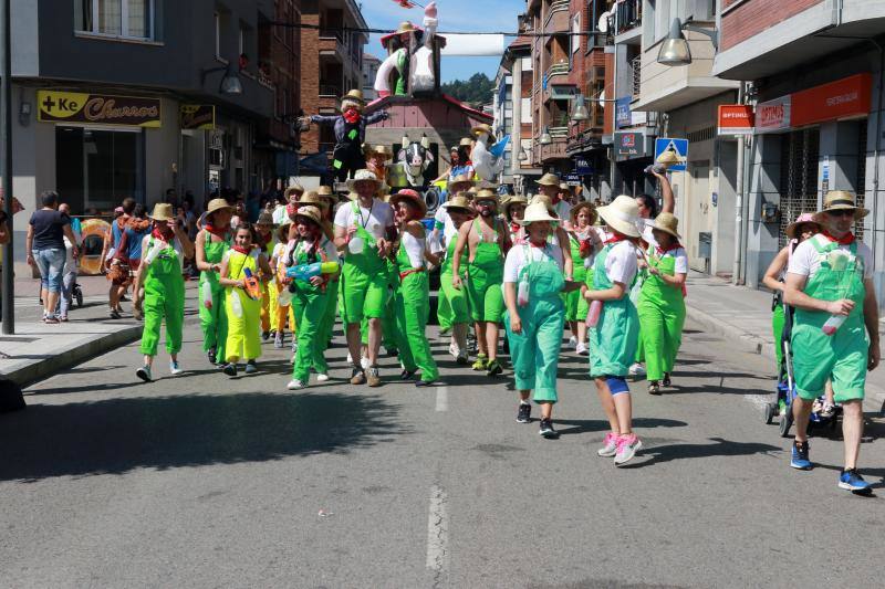 Cientos de personas se dan cita en una de las fiestas más populares del verano asturiano.