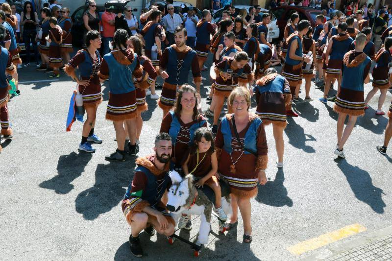 Cientos de personas se dan cita en una de las fiestas más populares del verano asturiano.