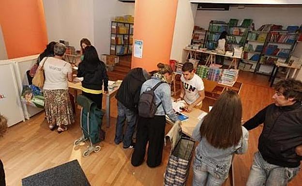 Más de 4.800 libros en el Programa de Intercambio del Conseyu de Mocedá