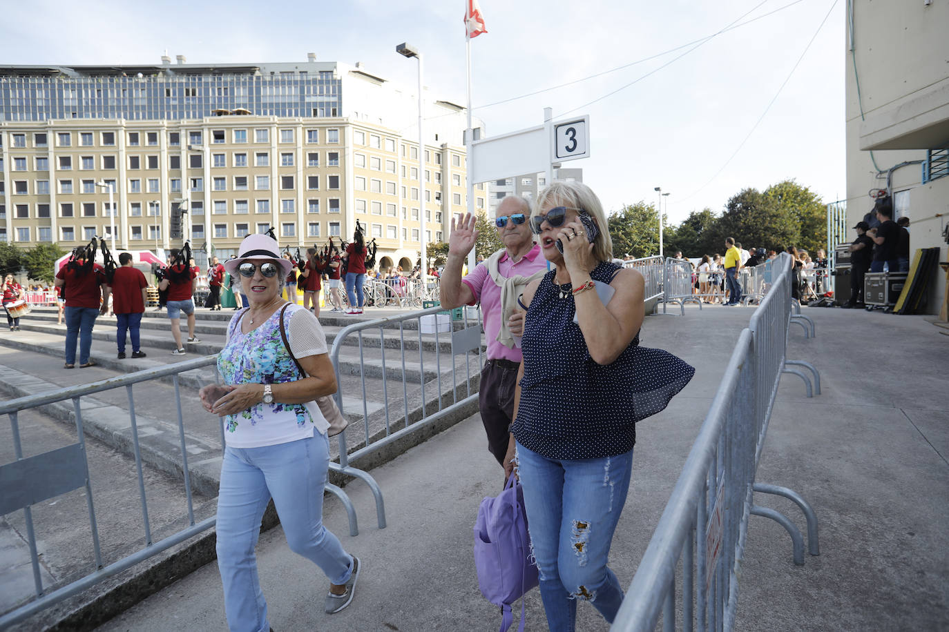 La playa de Poniente ha acogido un nuevo récord en una de las actividades más multitudinarias del verano gijonés.