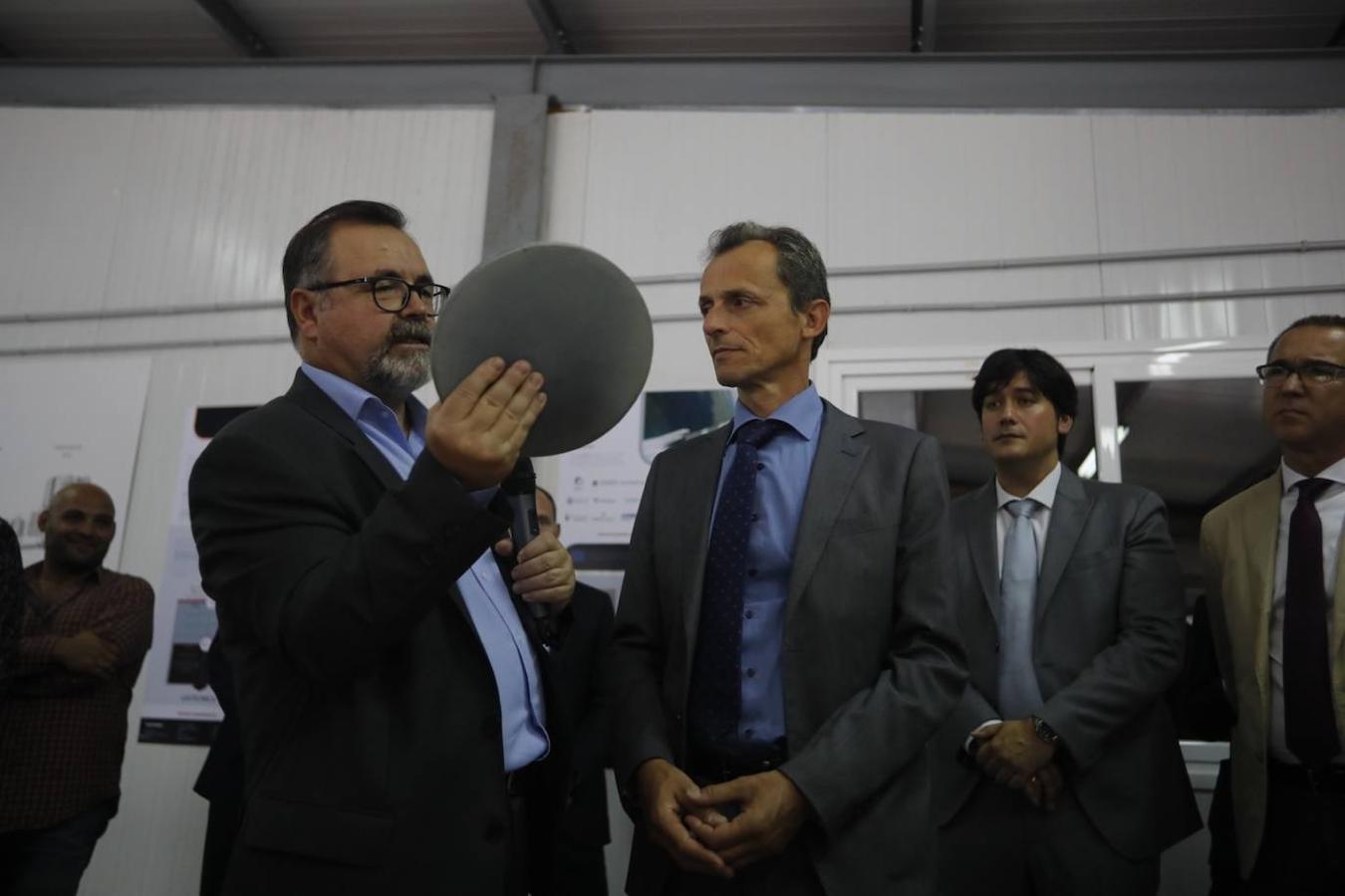 El ministro en funciones de Ciencia, Innovación y Universidad antes se reunió con el presidente del Principado Adrián Barbón. 