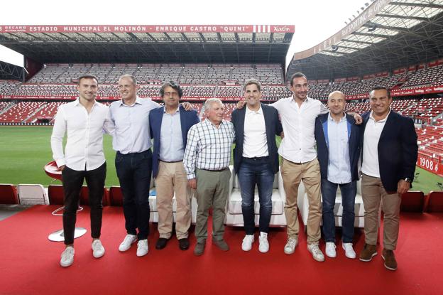 Pablo G. Cuervo, Juanjo González, Fernando Losada, Maximino Martínez, Robert Moreno, Pablo Amo, Lorenzo del Pozo y Joaquín Valdés. 