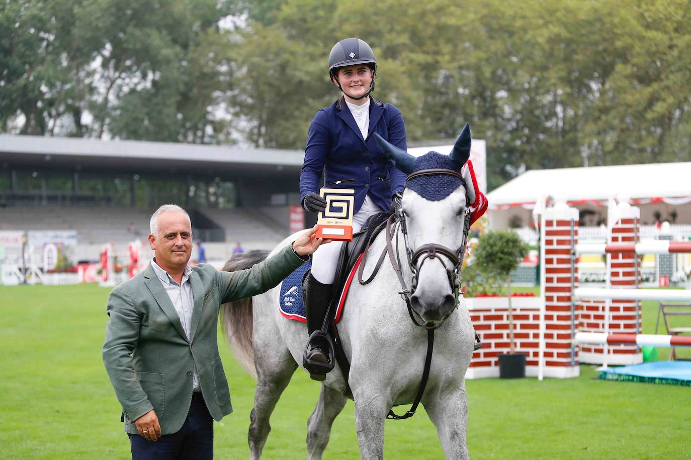Fotos: Victoria de Jodie Hall en el estreno del Hípico de Gijón