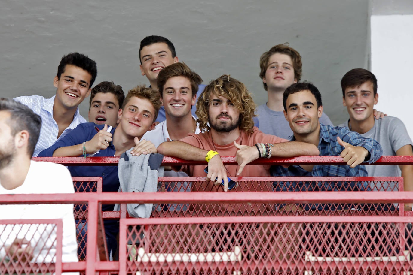 Las Mestas vive de nuevo el Concurso Hípico más importante del verano en España, que mantiene el carácter de oficial y que llega ya a los 77 años de vida. Emoción, saltos, galopes y 5 días por delante para cerrar el verano con un fin de semana de gran altura en Gijón.