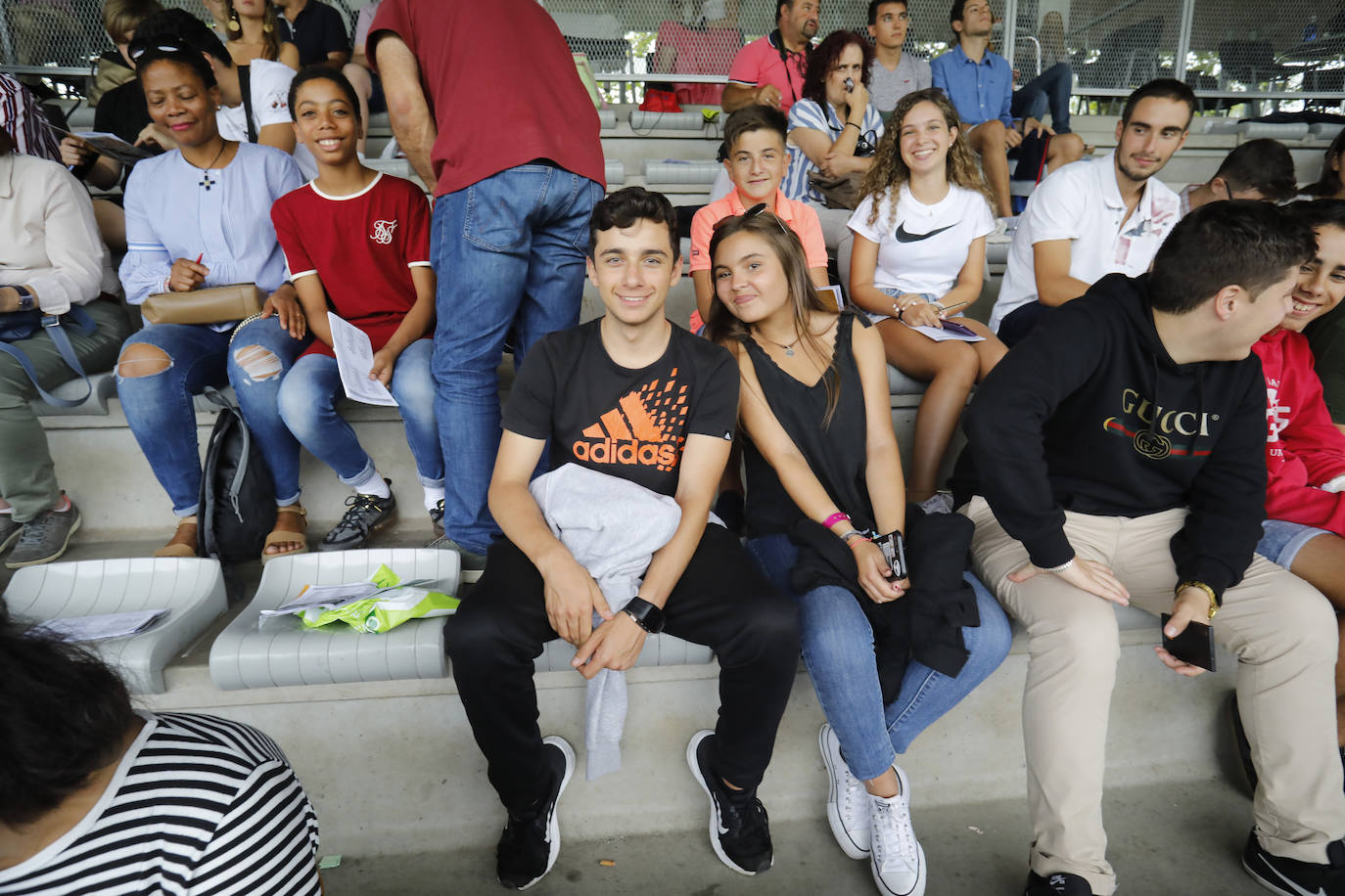 Las Mestas vive de nuevo el Concurso Hípico más importante del verano en España, que mantiene el carácter de oficial y que llega ya a los 77 años de vida. Emoción, saltos, galopes y 5 días por delante para cerrar el verano con un fin de semana de gran altura en Gijón.