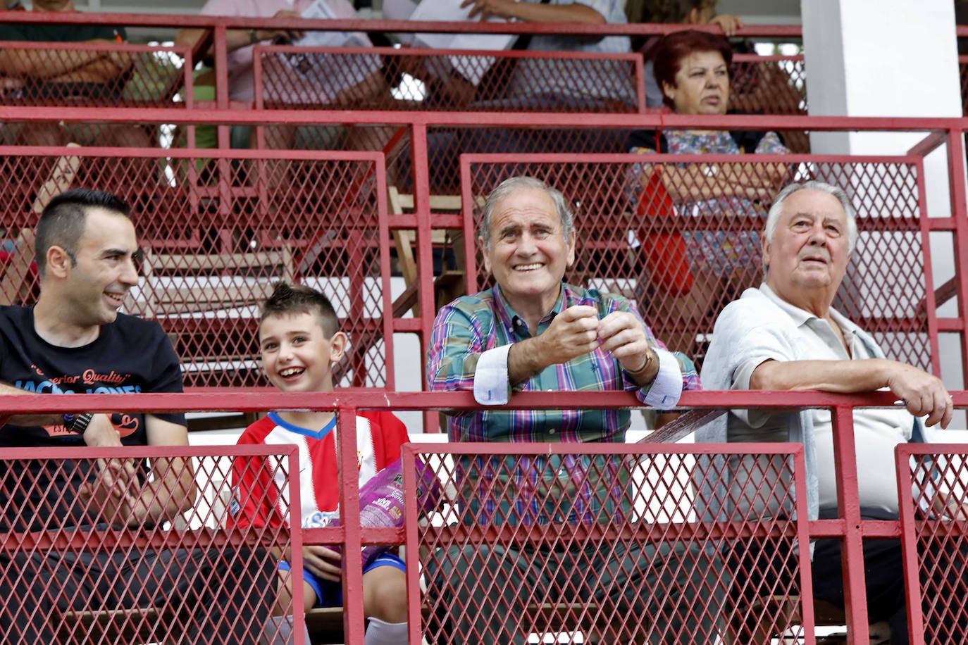 Las Mestas vive de nuevo el Concurso Hípico más importante del verano en España, que mantiene el carácter de oficial y que llega ya a los 77 años de vida. Emoción, saltos, galopes y 5 días por delante para cerrar el verano con un fin de semana de gran altura en Gijón.
