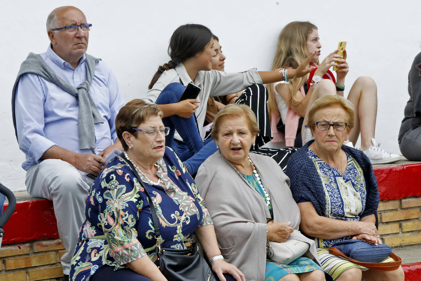 Las Mestas vive de nuevo el Concurso Hípico más importante del verano en España, que mantiene el carácter de oficial y que llega ya a los 77 años de vida. Emoción, saltos, galopes y 5 días por delante para cerrar el verano con un fin de semana de gran altura en Gijón.