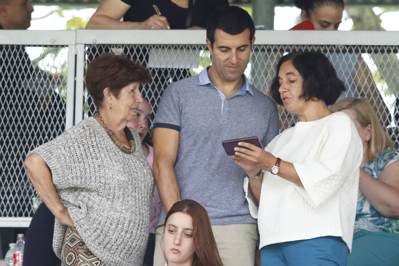 El hipódromo de Las Mestas acogió este sábado las pruebas del CSIO Gijón 2019.