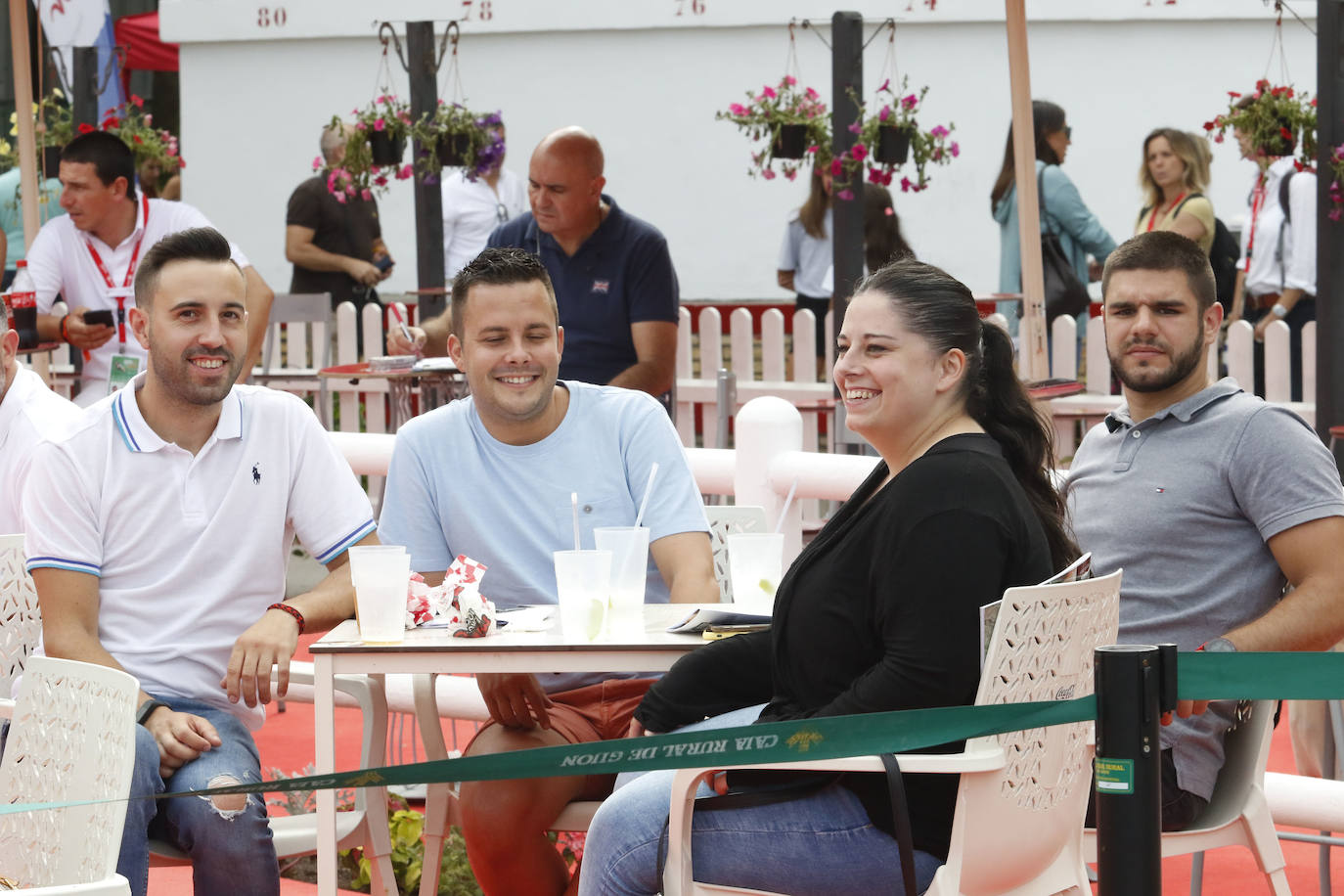El hipódromo de Las Mestas acogió este sábado las pruebas del CSIO Gijón 2019.