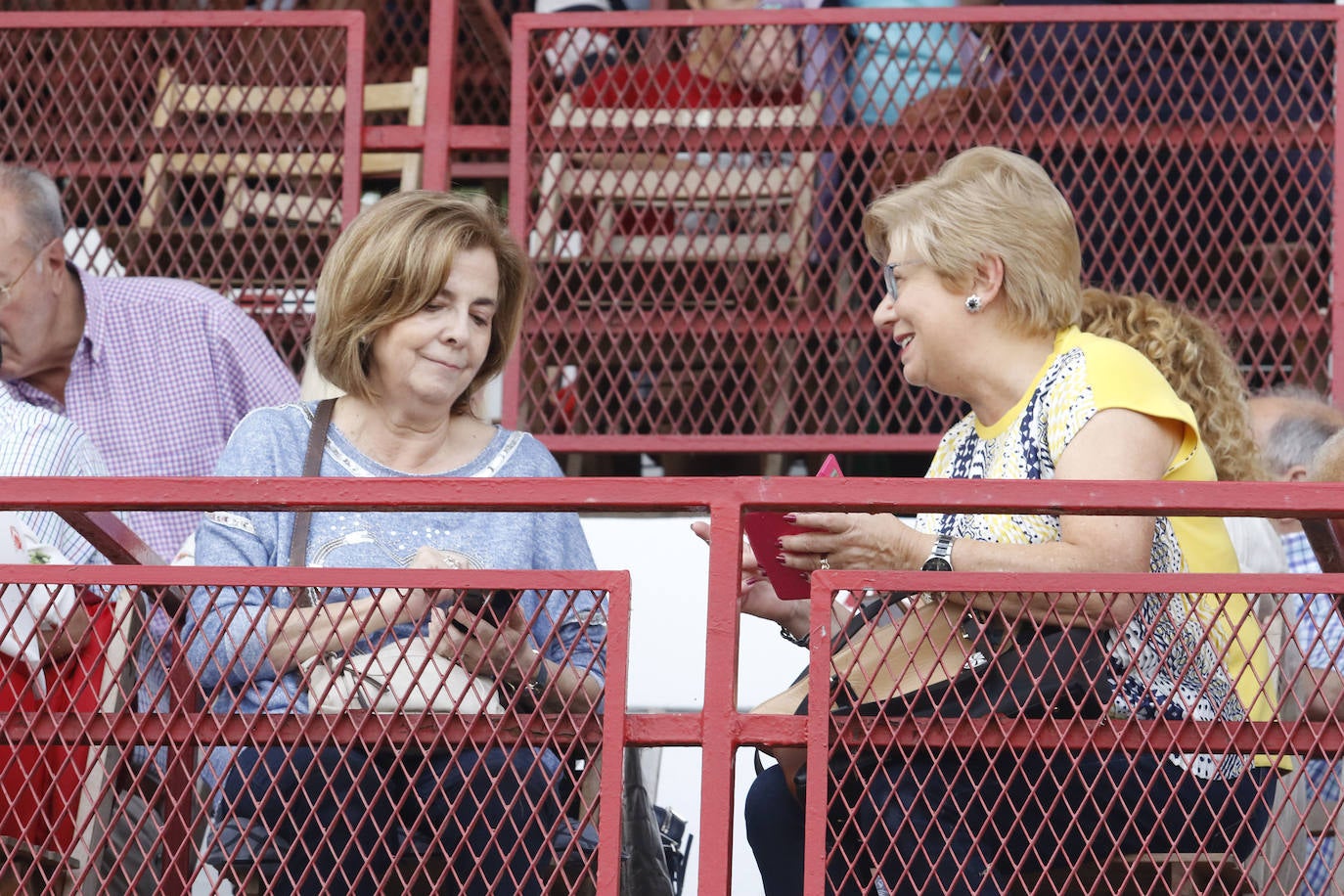 El hipódromo de Las Mestas acogió este sábado las pruebas del CSIO Gijón 2019.