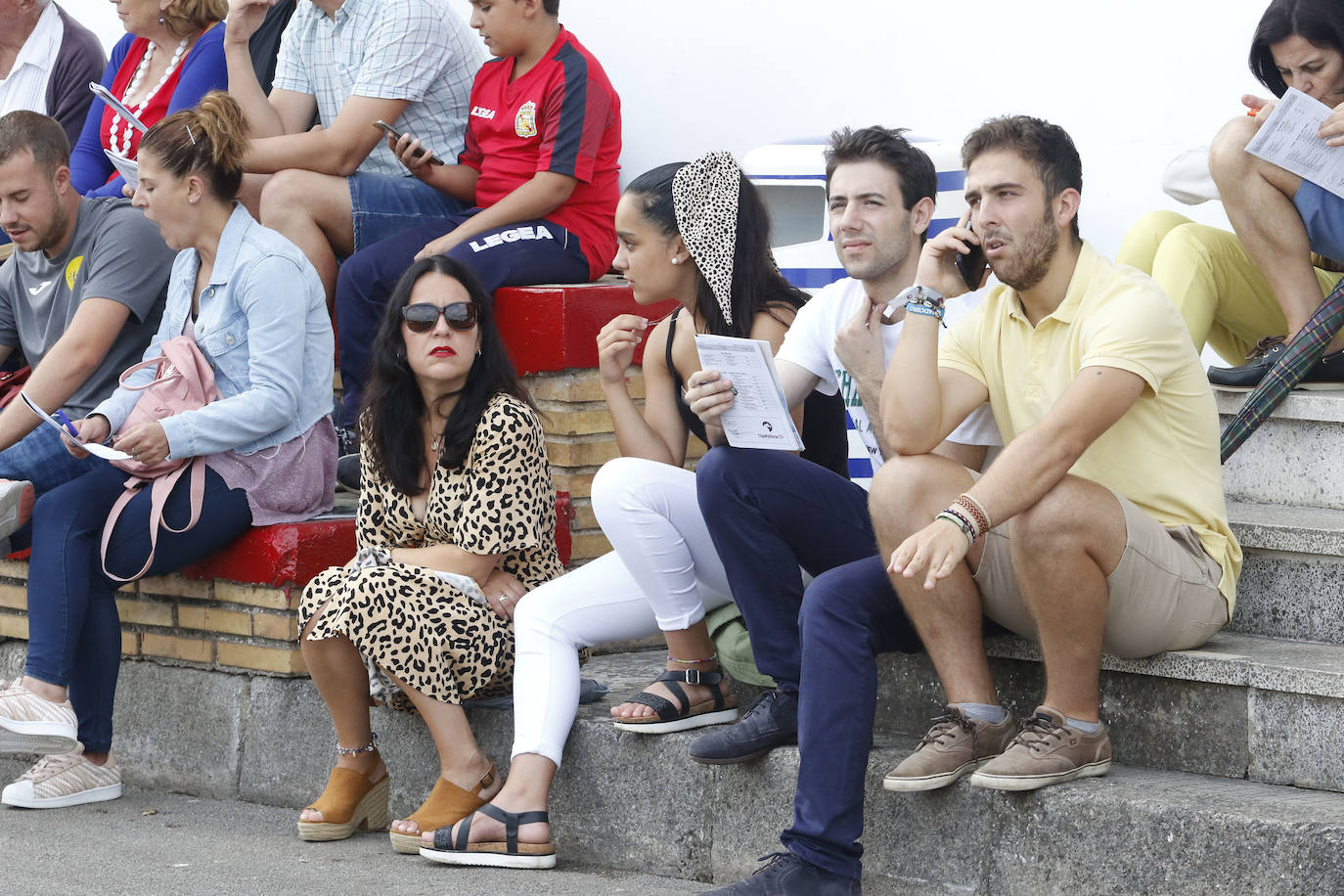 El hipódromo de Las Mestas acogió este sábado las pruebas del CSIO Gijón 2019.