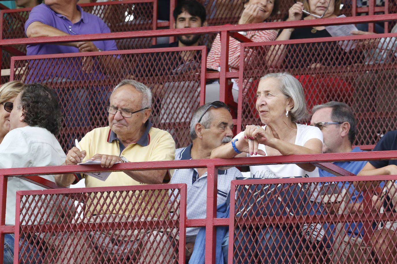 El hipódromo de Las Mestas acogió este sábado las pruebas del CSIO Gijón 2019.