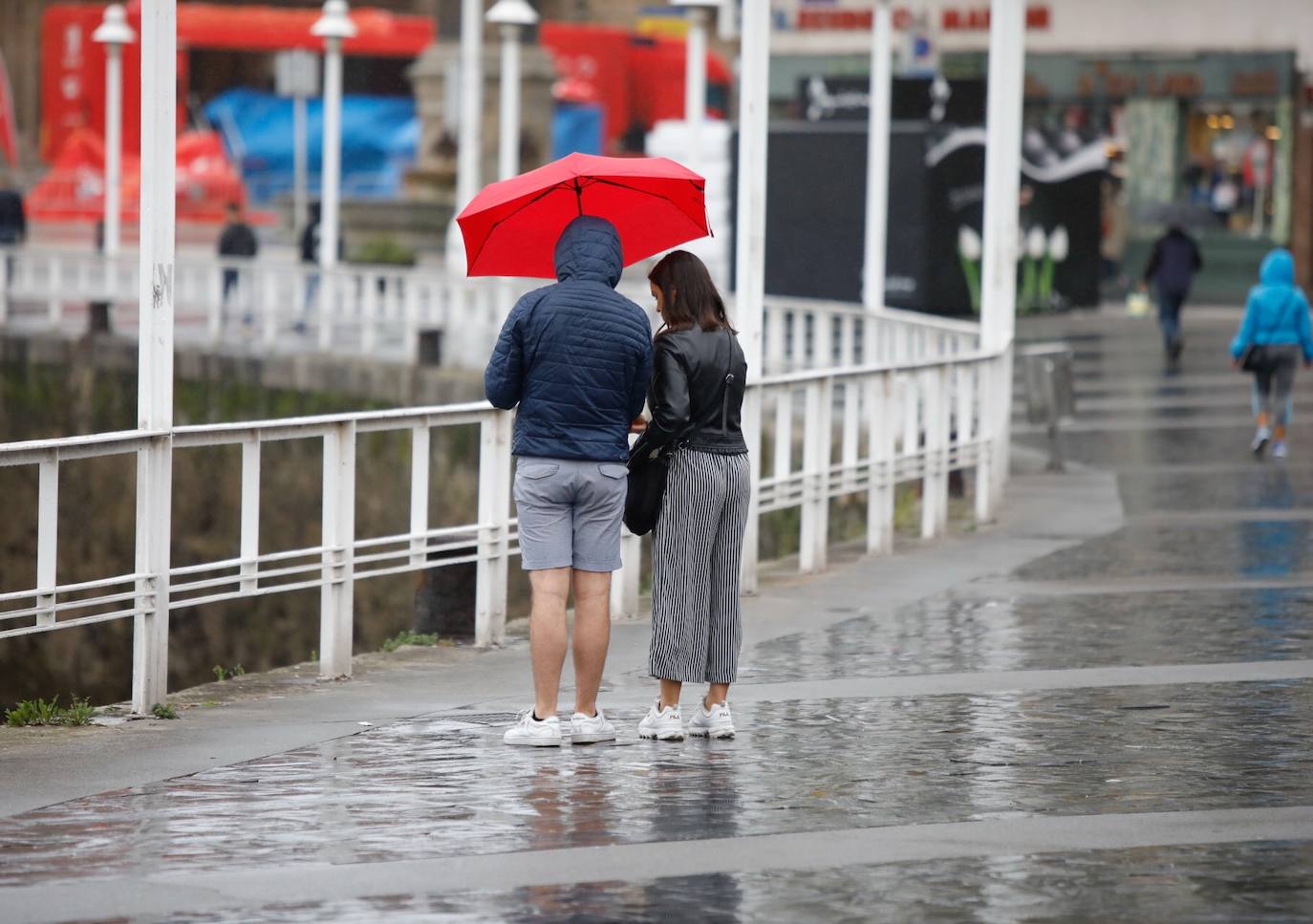 La región da la bienvenida al mes de septiembre con una jornada más propia del otoño.