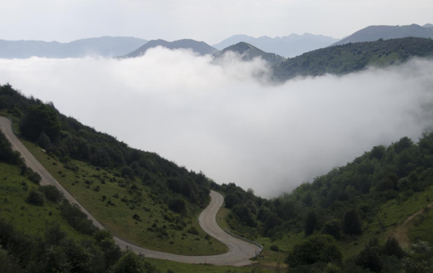 El Puerto de San lorenzo (1ªcat; 1350m) será el primero de los tres que se subirán en la decimosexta etapa de La Vuelta. 