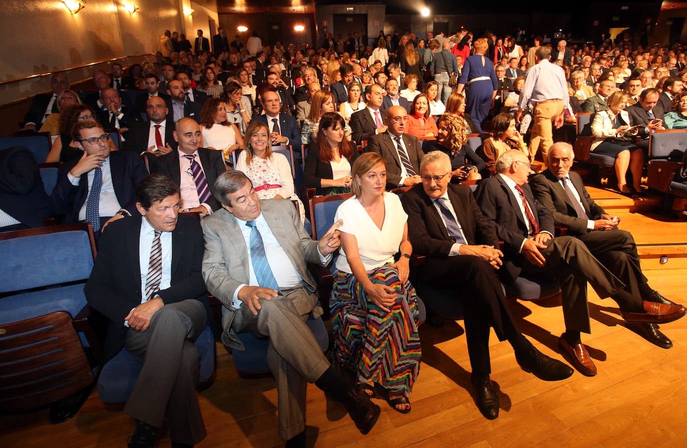 Fotos: Acto de entrega de las Medallas de Asturias
