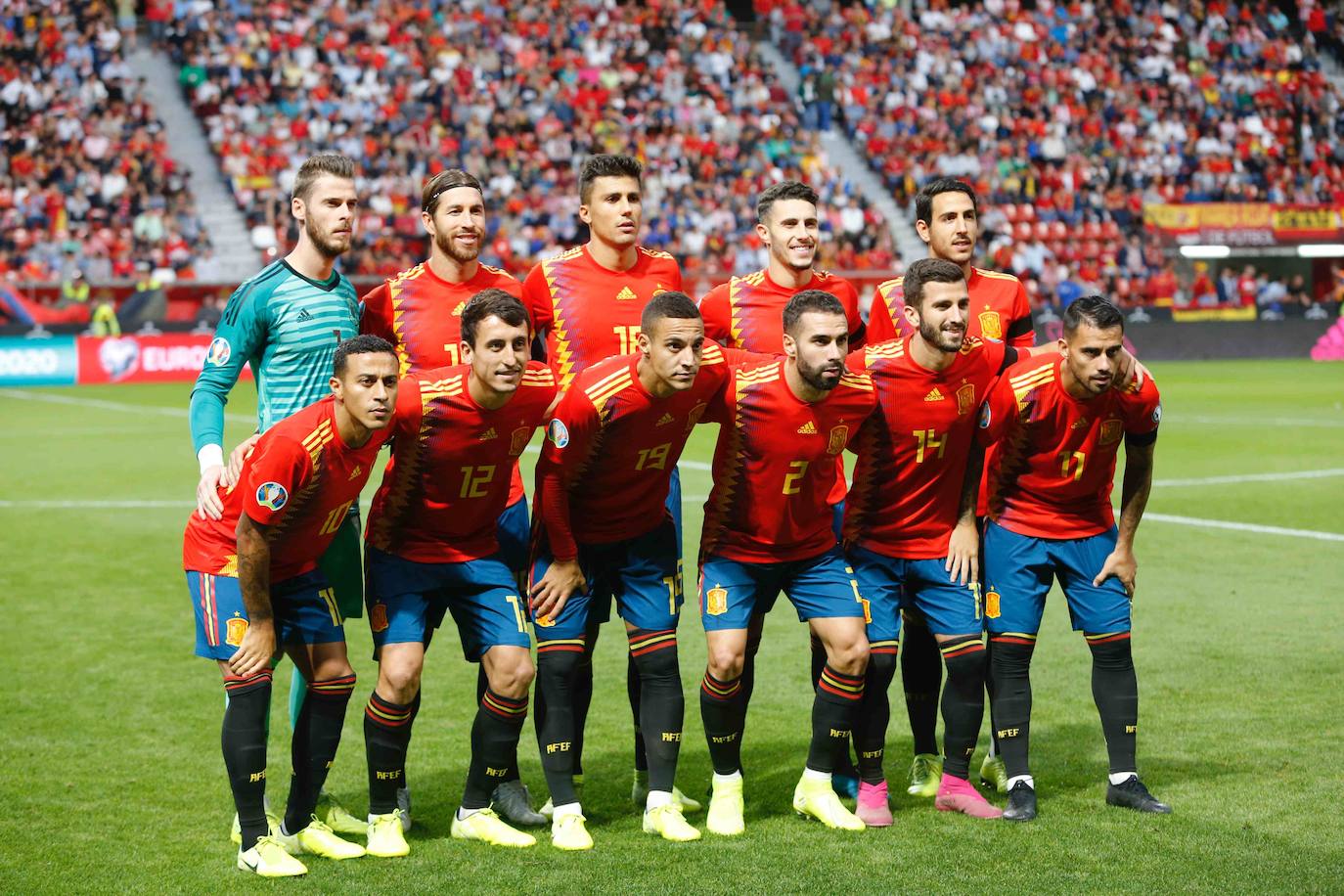 Fotos: Las imágenes del amistoso entre España e Islas Feroe