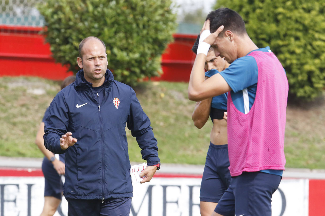 Los rojiblancos volvieron a los entrenamientos tras la primera derrota de la temporada en El Alcoraz ante el Huesca.