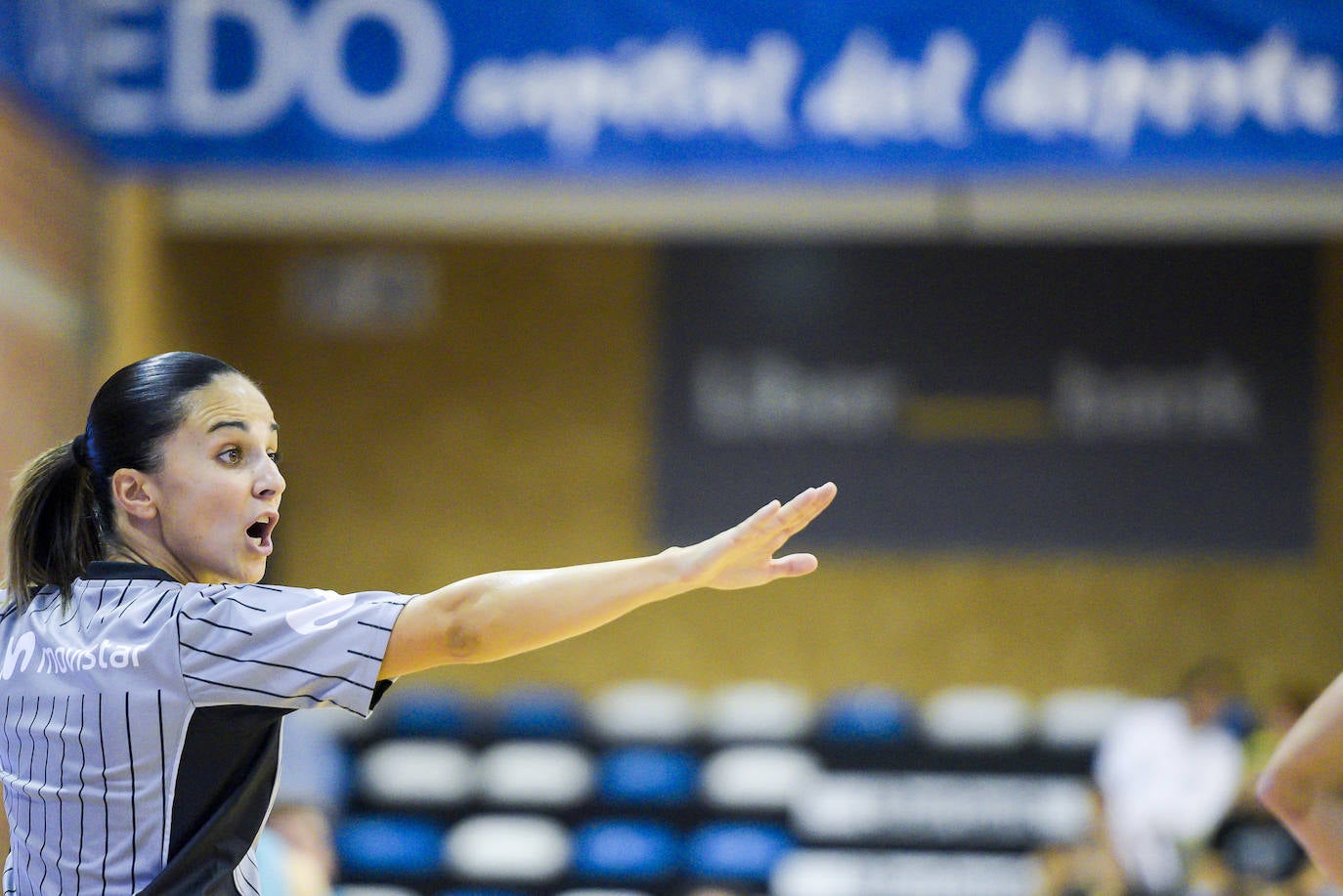 A pesar de un intento de reacción en el último cuarto el cuadro ovetense sigue sin lograr el triunfo en la pretemporada.